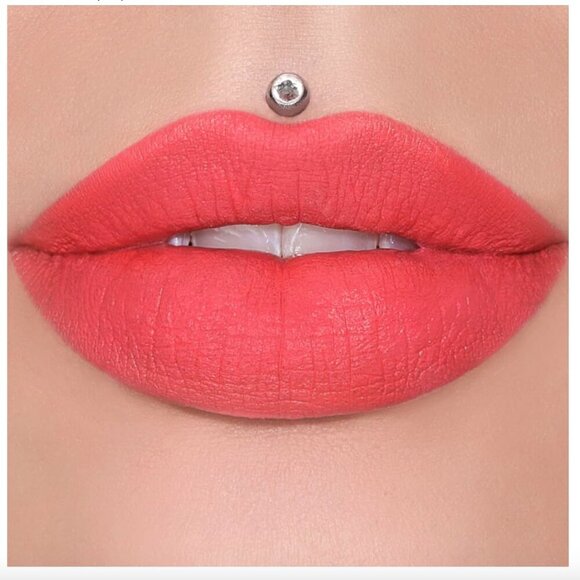 NWT Jeffree Star Velvet Trap Lipstick- Watermelon Soda - Picture 1 of 3